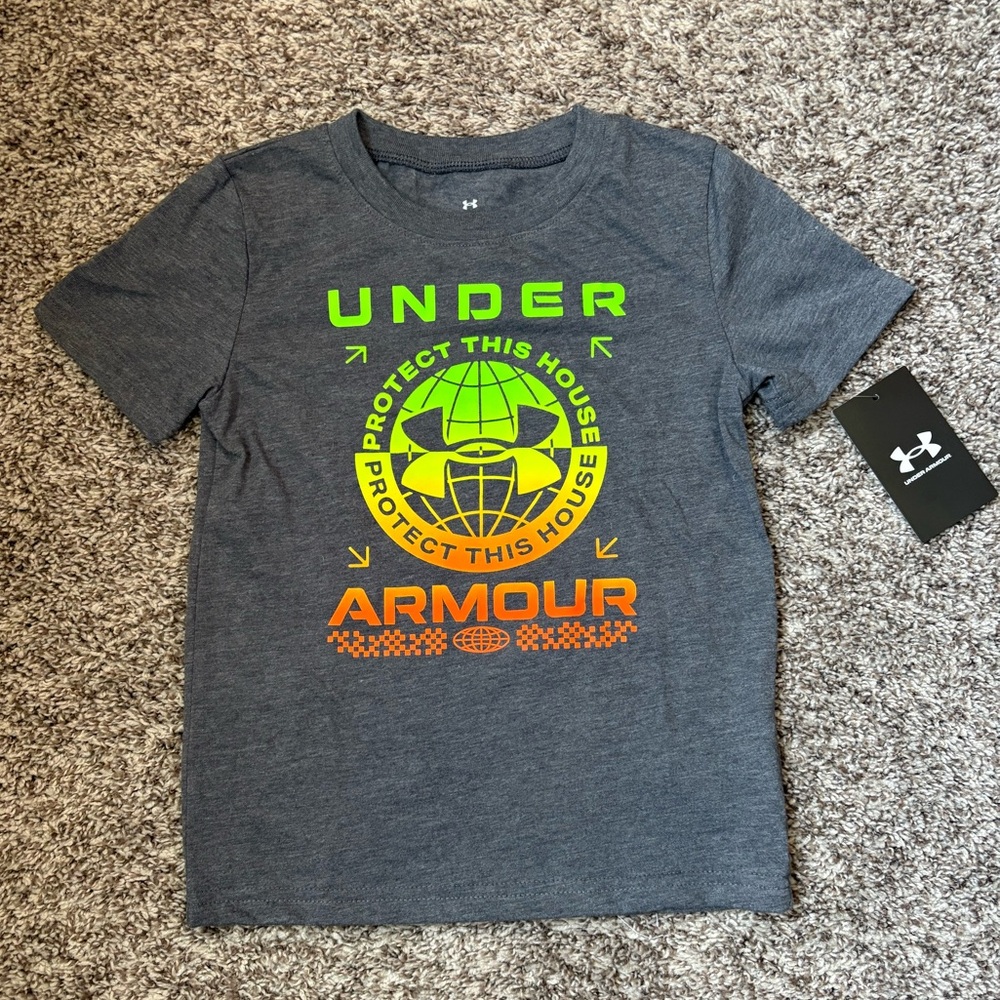 NWT boys under armour tshirt
